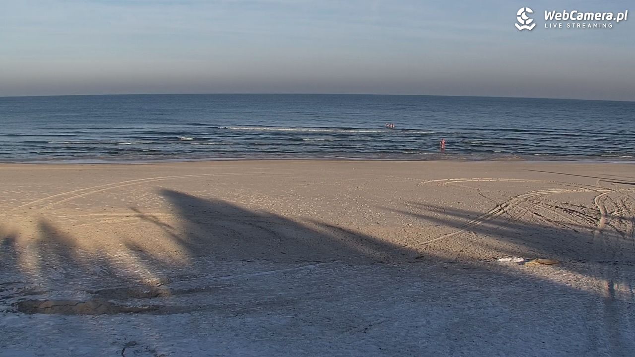 DĘBKI - widok na plażę - 18 styczeń 2026, 10:33