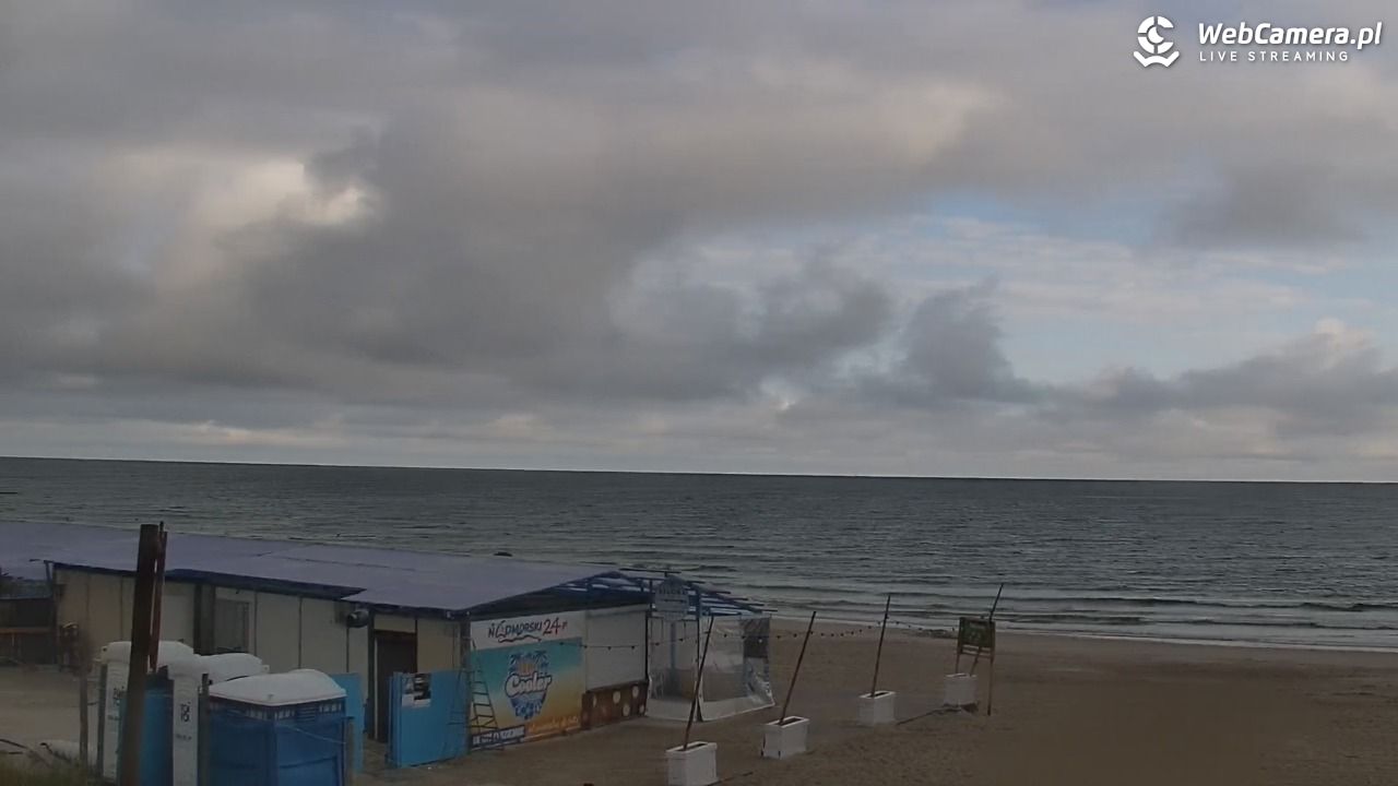 DĘBKI - widok na plażę - 23 lipiec 2026, 07:03