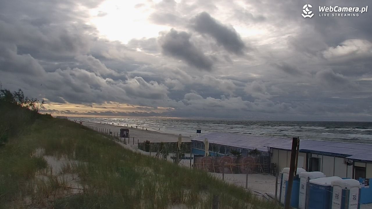 DĘBKI - widok na plażę - 23 lipiec 2026, 19:04