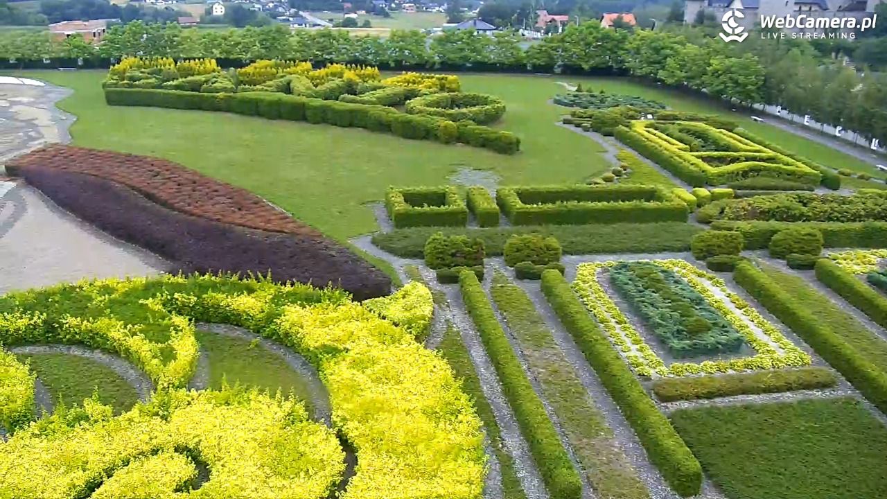 DINOLANDIA - widok na Park Rozrywki w Inwałdzie - 08 sierpień 2026, 08:11