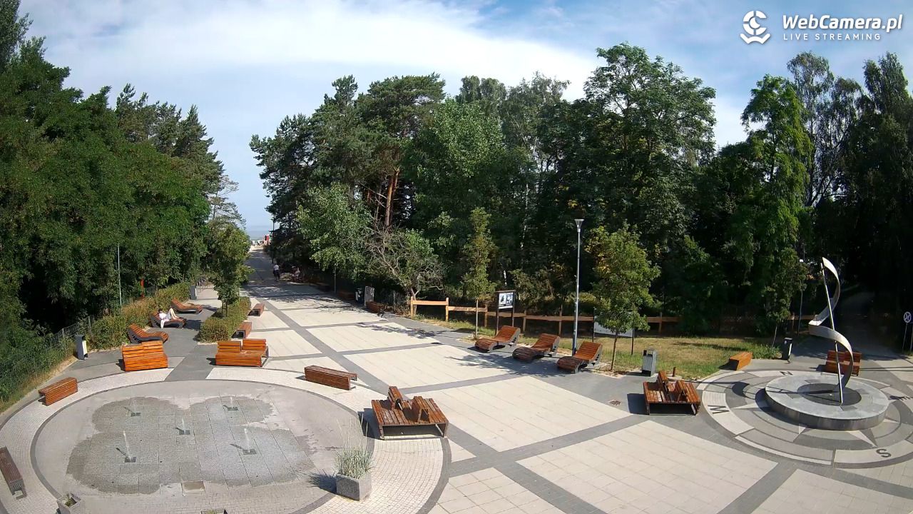 Dziwnówek - widok na deptak - 29 czerwiec 2026, 09:45
