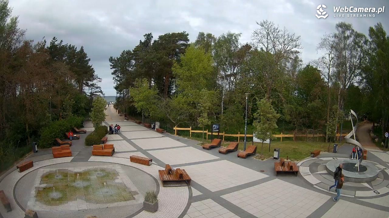 Dziwnówek - widok na deptak - 12 maj 2026, 13:03