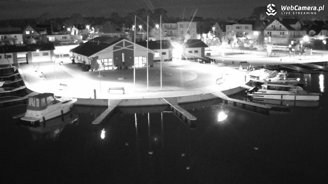 Dziwnów - widok na Marinę - 03 listopad 2025, 17:21
