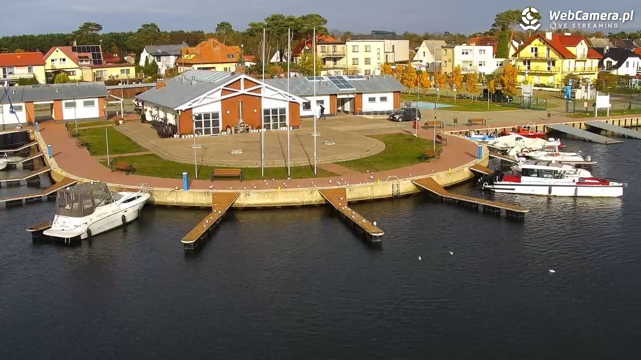 Dziwnów - widok na Marinę - 04 listopad 2025, 12:56
