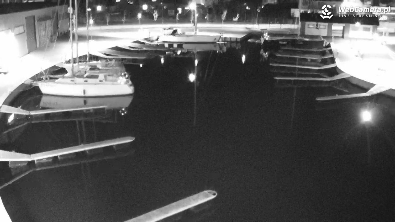 Dziwnów - widok na Marinę - 18 grudzień 2025, 17:56