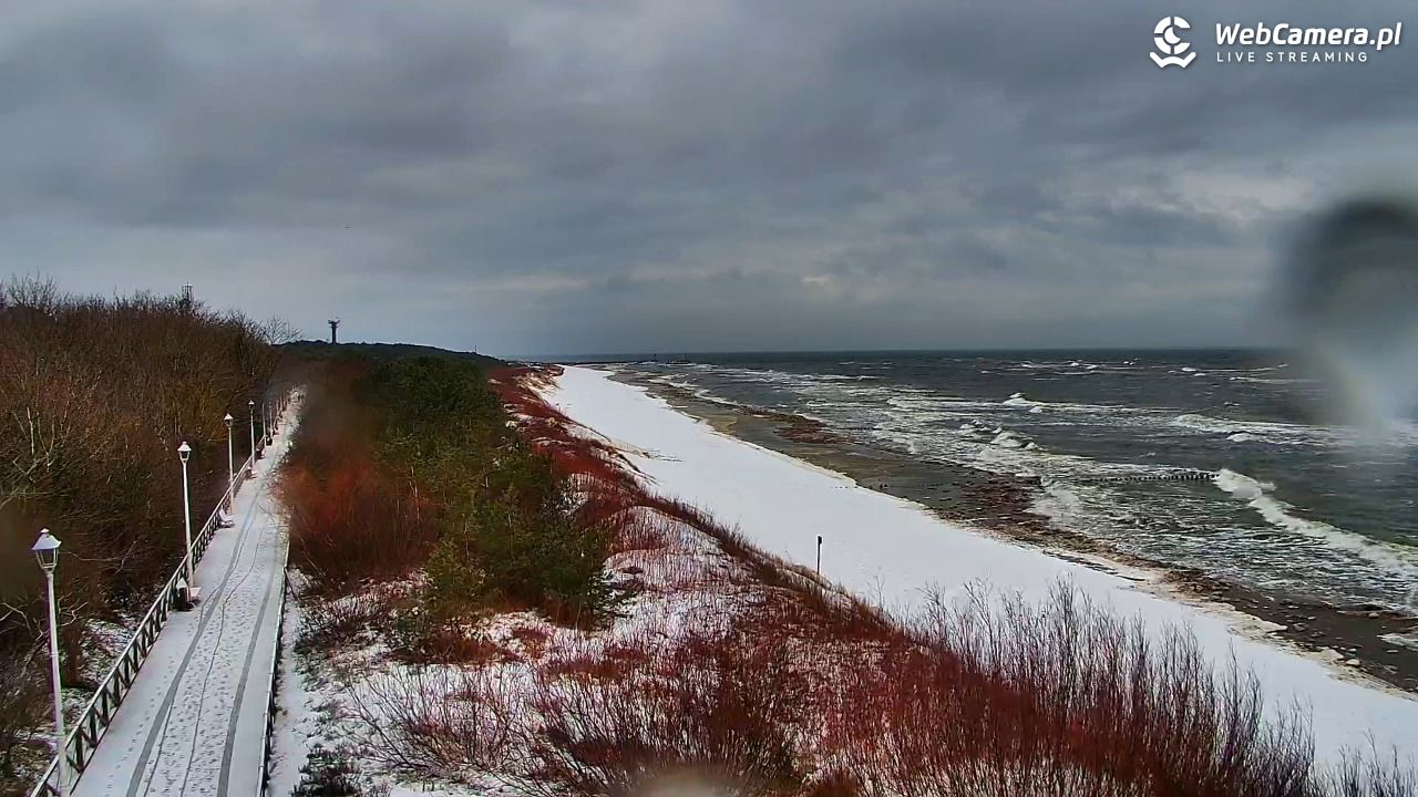 DZIWNÓW  - widok na plażę - 13 luty 2026, 09:52