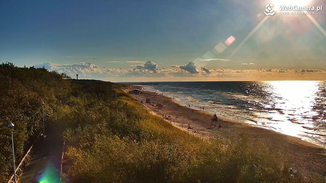 DZIWNÓW  - widok na plażę - 23 lipiec 2026, 19:23