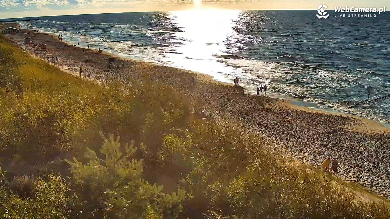 DZIWNÓW  - widok na plażę - 23 lipiec 2026, 19:25