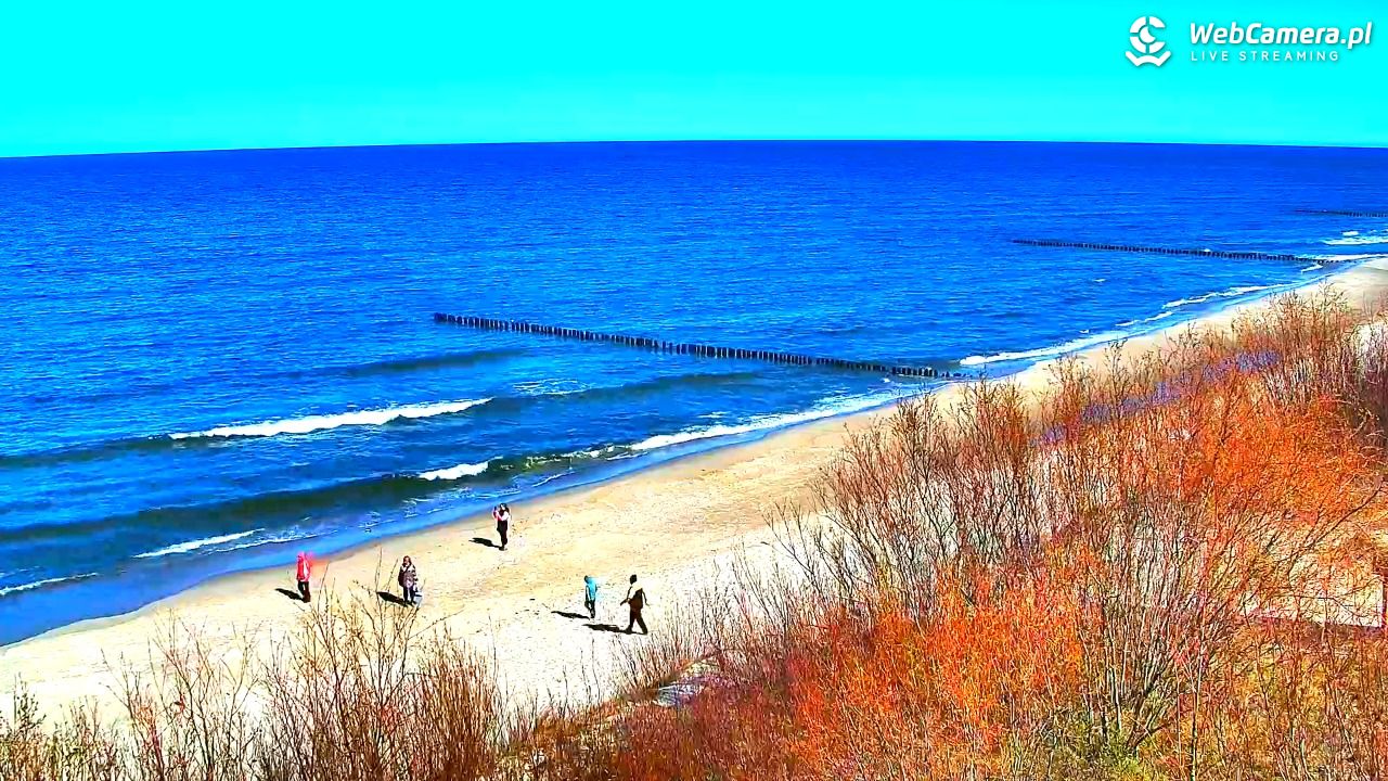DZIWNÓW  - widok na plażę - 08 kwiecień 2026, 12:15