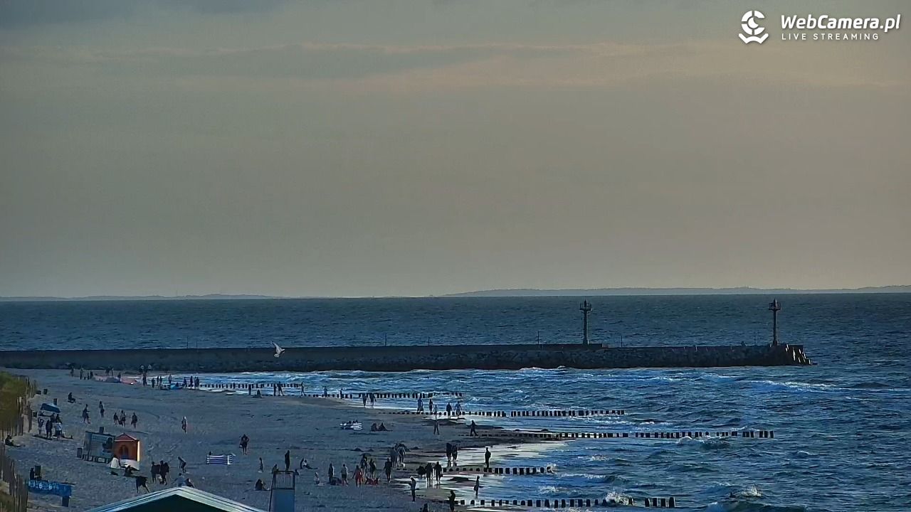 DZIWNÓW  - widok na plażę - 06 sierpień 2026, 20:05