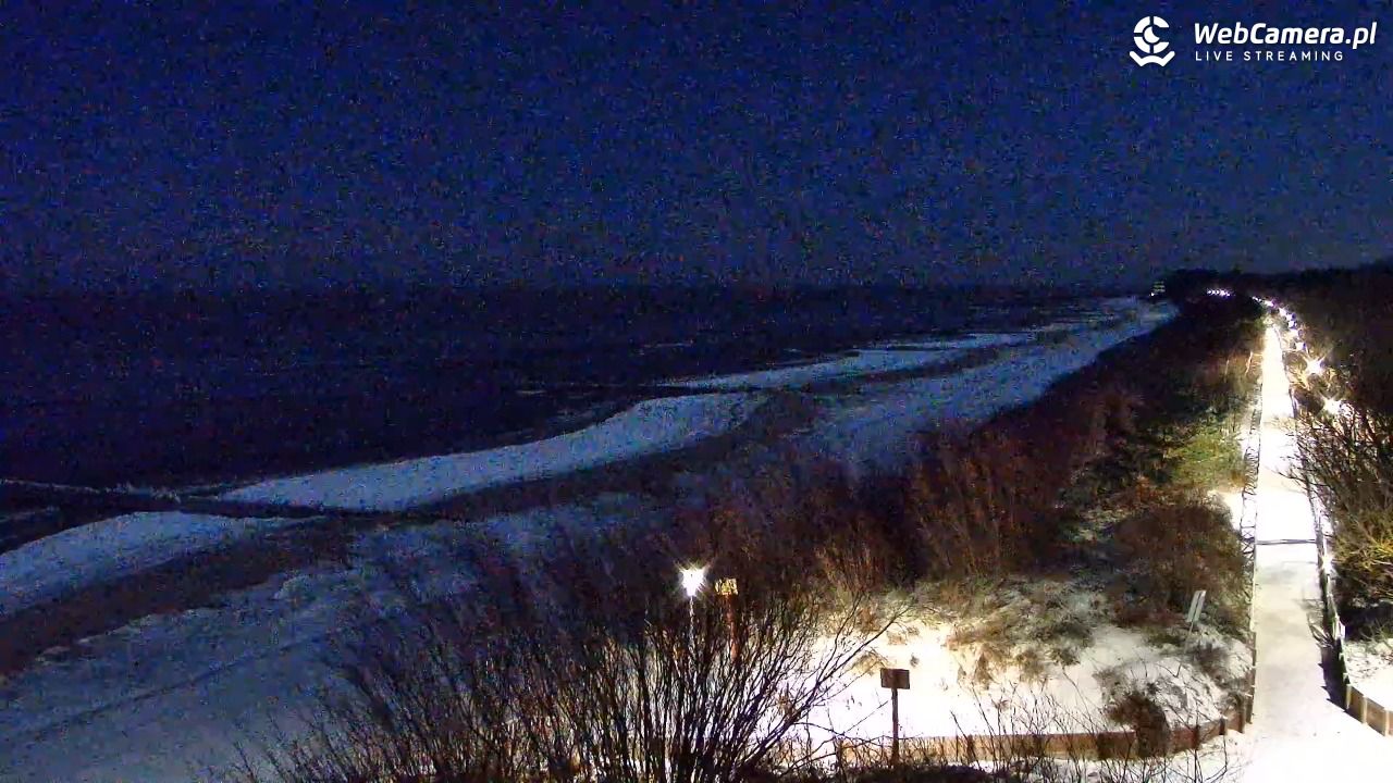 DZIWNÓW  - widok na plażę - 01 luty 2026, 21:21