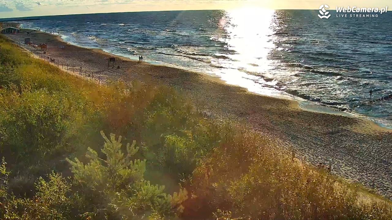DZIWNÓW  - widok na plażę - 23 lipiec 2026, 19:57