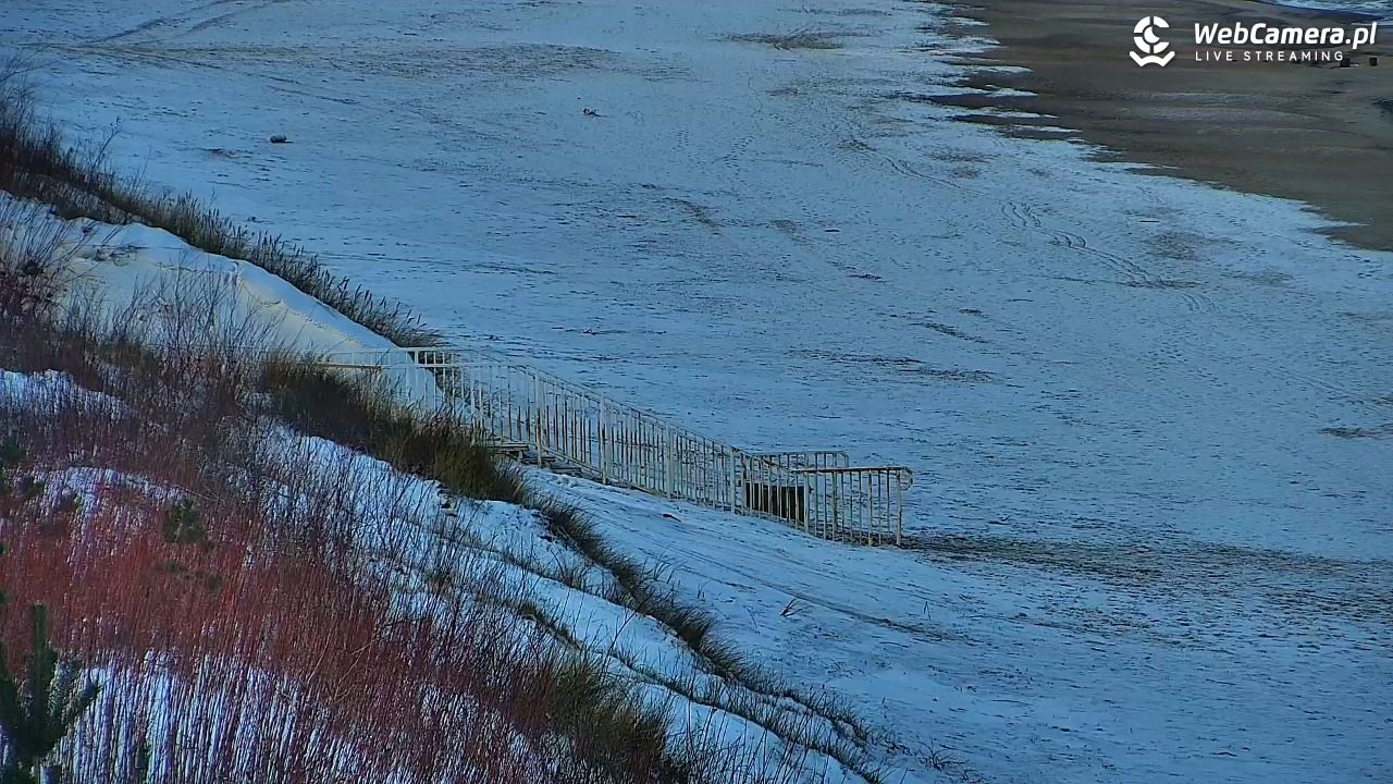 DZIWNÓW  - widok na plażę - 08 styczeń 2026, 09:33