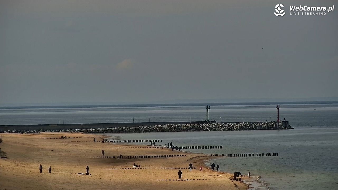 DZIWNÓW  - widok na plażę - 02 kwiecień 2026, 13:03