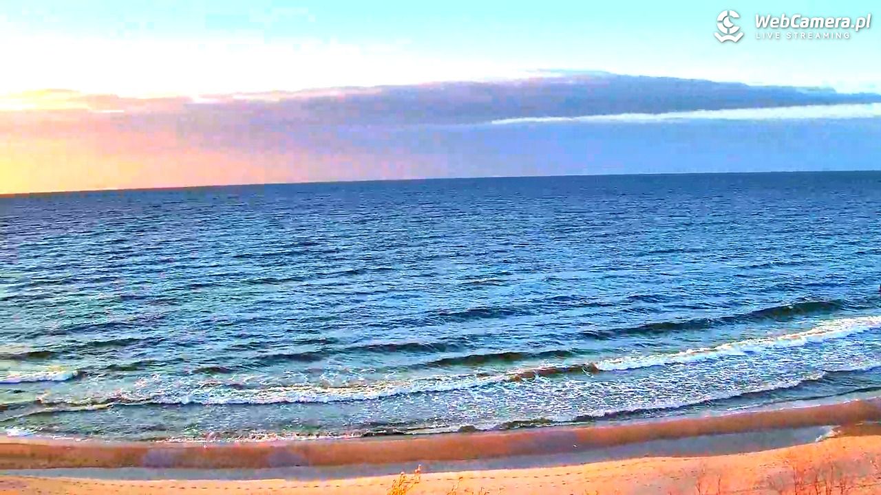 DZIWNÓW  - widok na plażę - 26 marzec 2026, 18:04