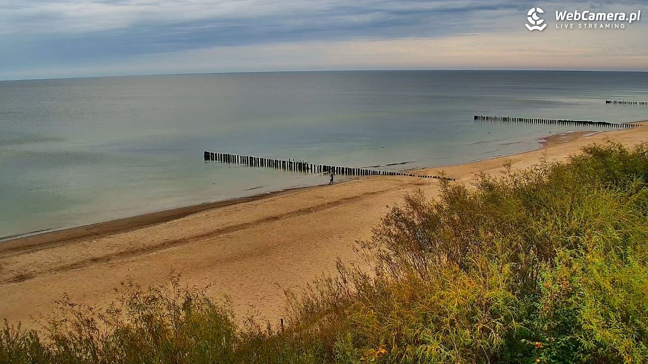 DZIWNÓW  - widok na plażę - 14 wresień 2025, 09:13