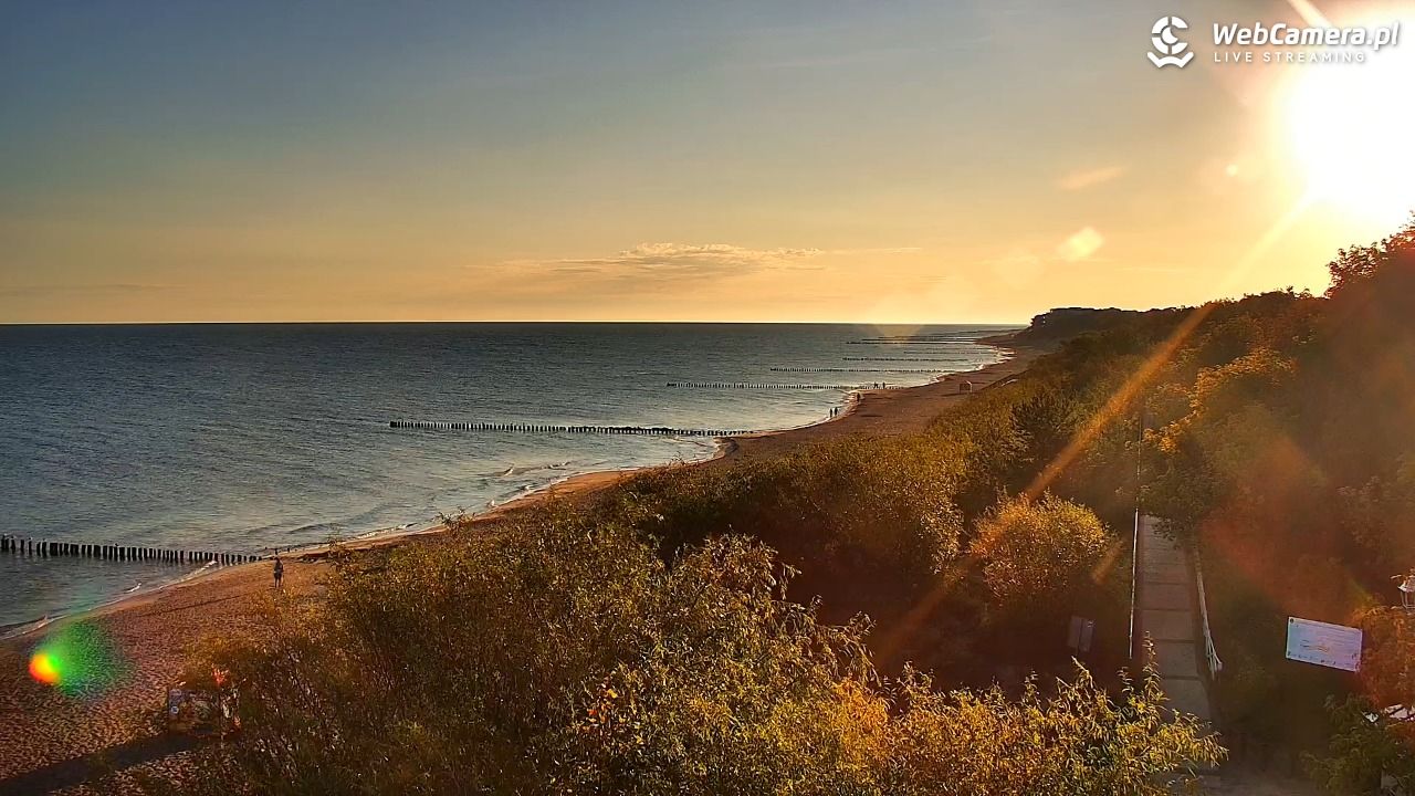 DZIWNÓW  - widok na plażę - 21 sierpień 2026, 06:51