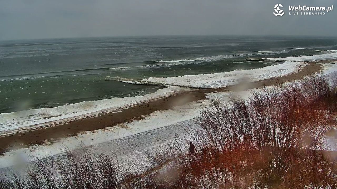 DZIWNÓW  - widok na plażę - 05 luty 2026, 13:36