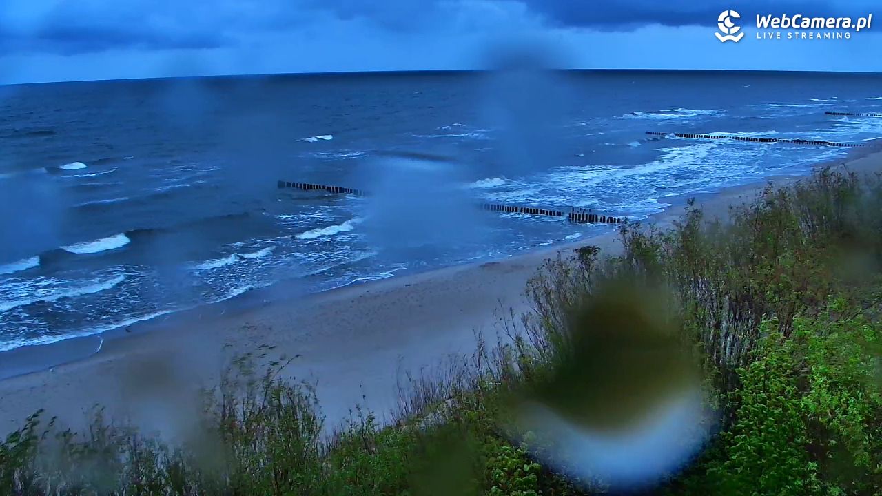 DZIWNÓW  - widok na plażę - 13 maj 2026, 04:57