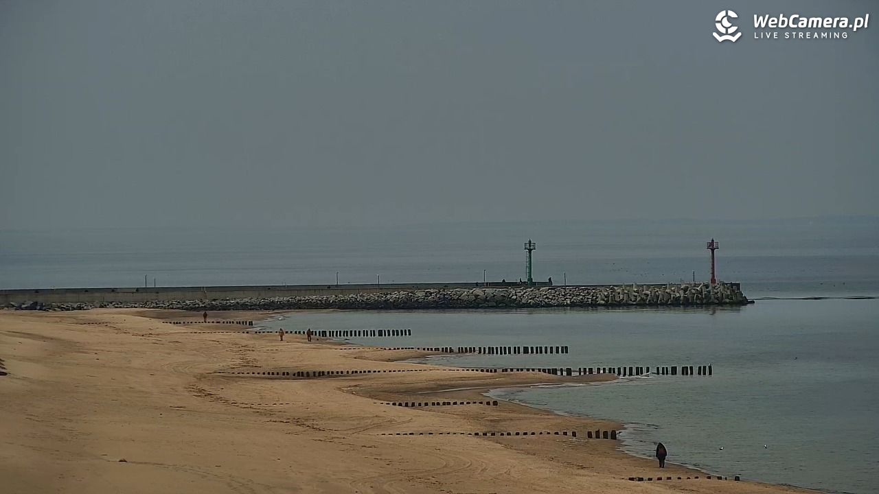 DZIWNÓW  - widok na plażę - 16 kwiecień 2026, 11:35