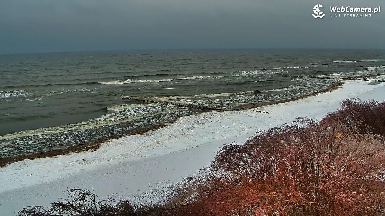 DZIWNÓW  - widok na plażę - 26 styczeń 2026, 13:00