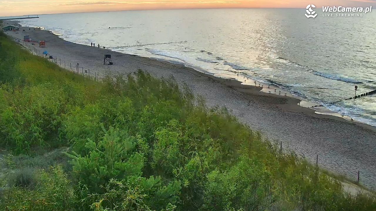 DZIWNÓW  - widok na plażę - 10 lipiec 2026, 20:02