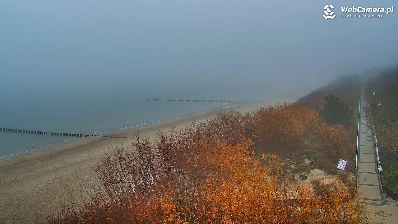 DZIWNÓW  - widok na plażę - 09 listopad 2025, 07:27