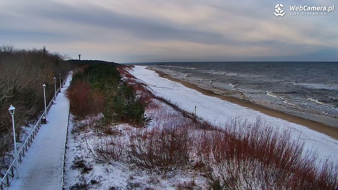 DZIWNÓW  - widok na plażę - 09 styczeń 2026, 12:30