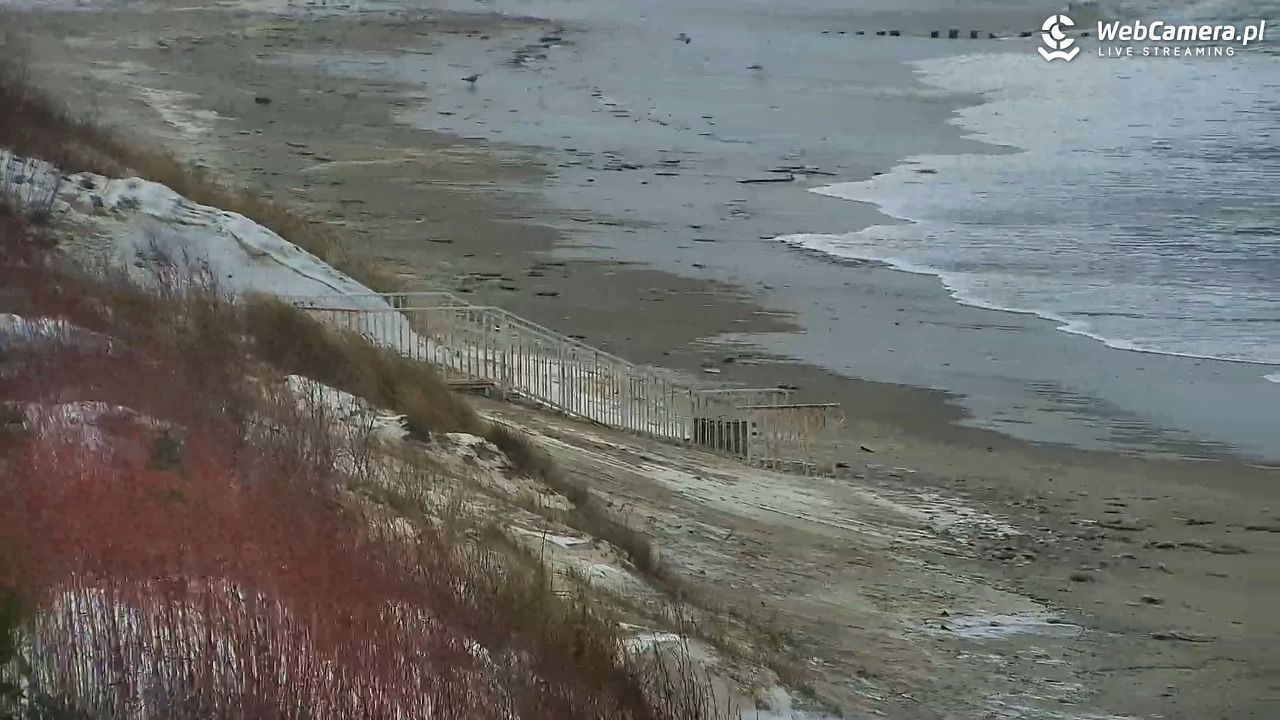DZIWNÓW  - widok na plażę - 10 styczeń 2026, 13:29