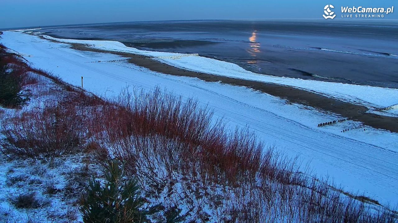 DZIWNÓW  - widok na plażę - 02 luty 2026, 07:33