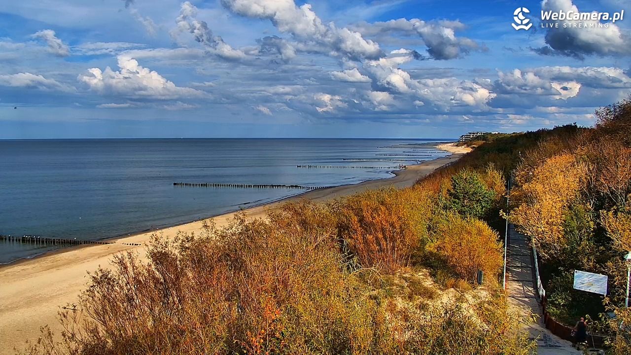 DZIWNÓW  - widok na plażę - 07 październik 2026, 12:49