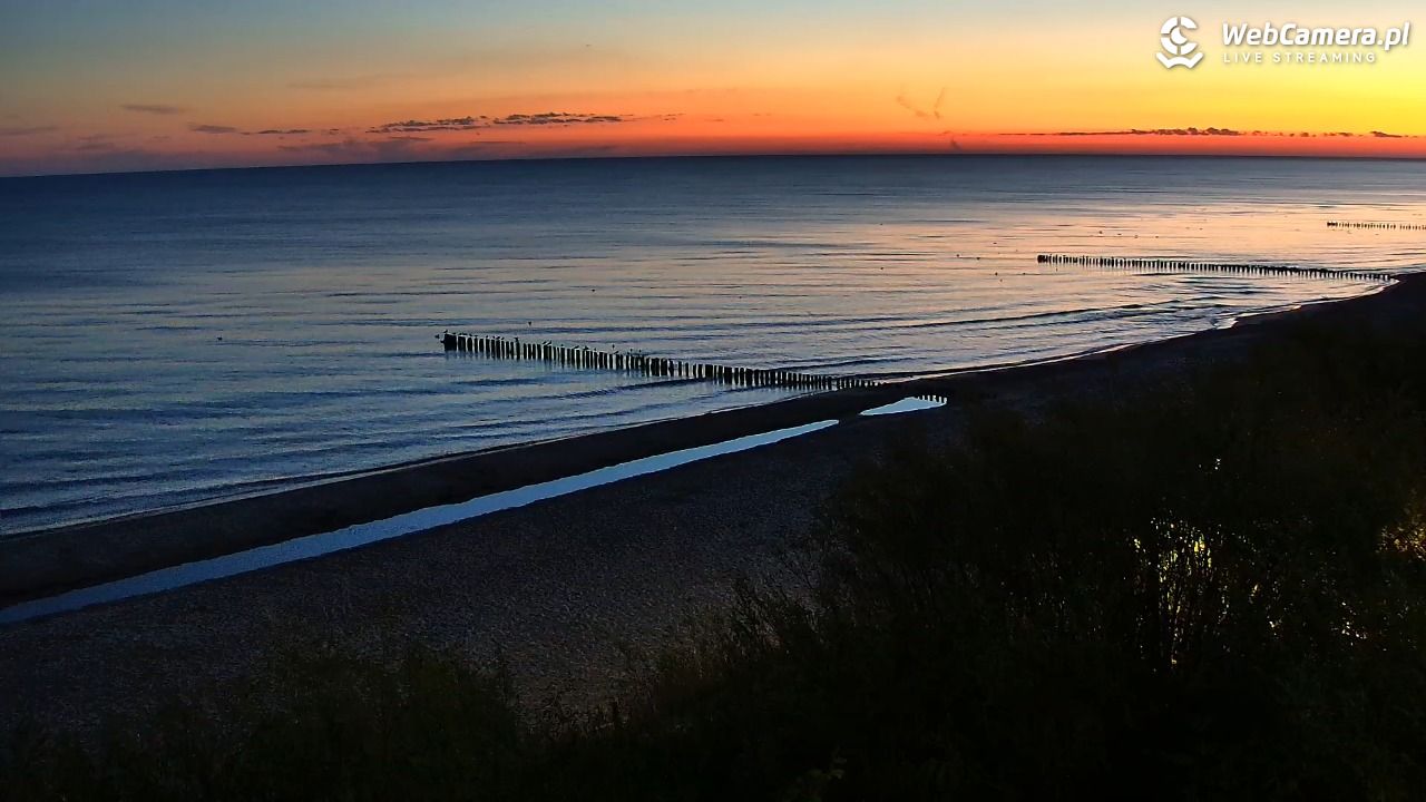 DZIWNÓW  - widok na plażę - 01 wresień 2025, 05:25