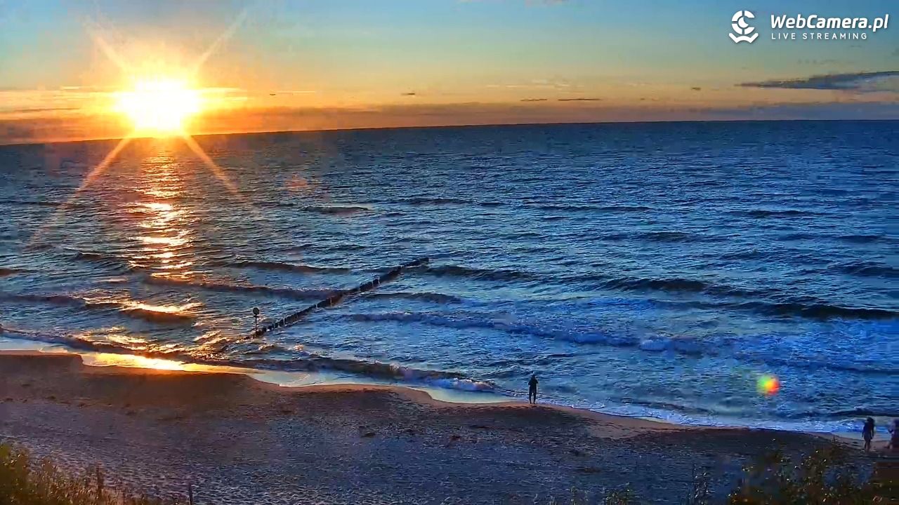 DZIWNÓW  - widok na plażę - 23 lipiec 2026, 20:57