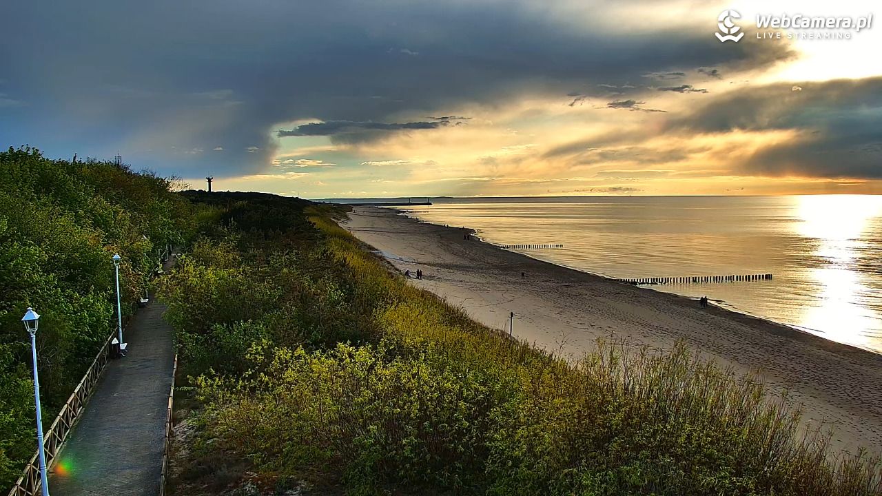 DZIWNÓW  - widok na plażę - 14 maj 2026, 19:31