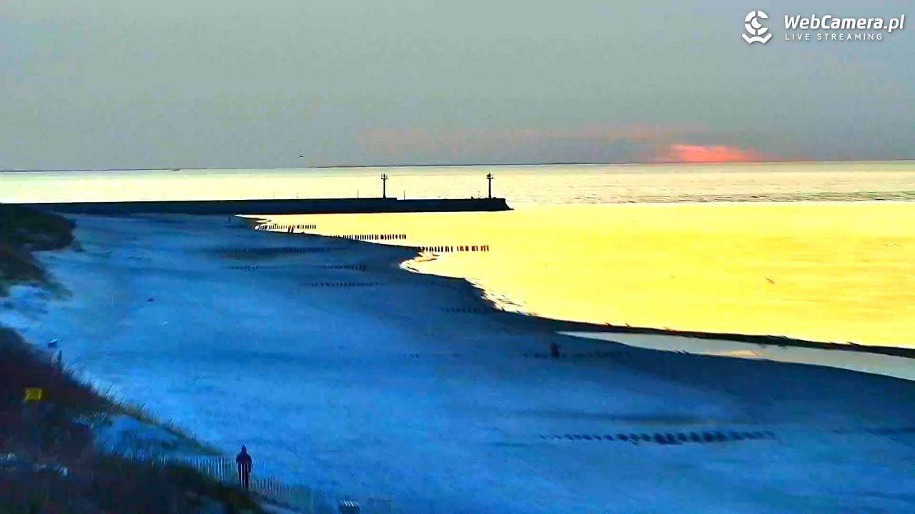 DZIWNÓW  - widok na plażę - 12 marzec 2026, 17:56