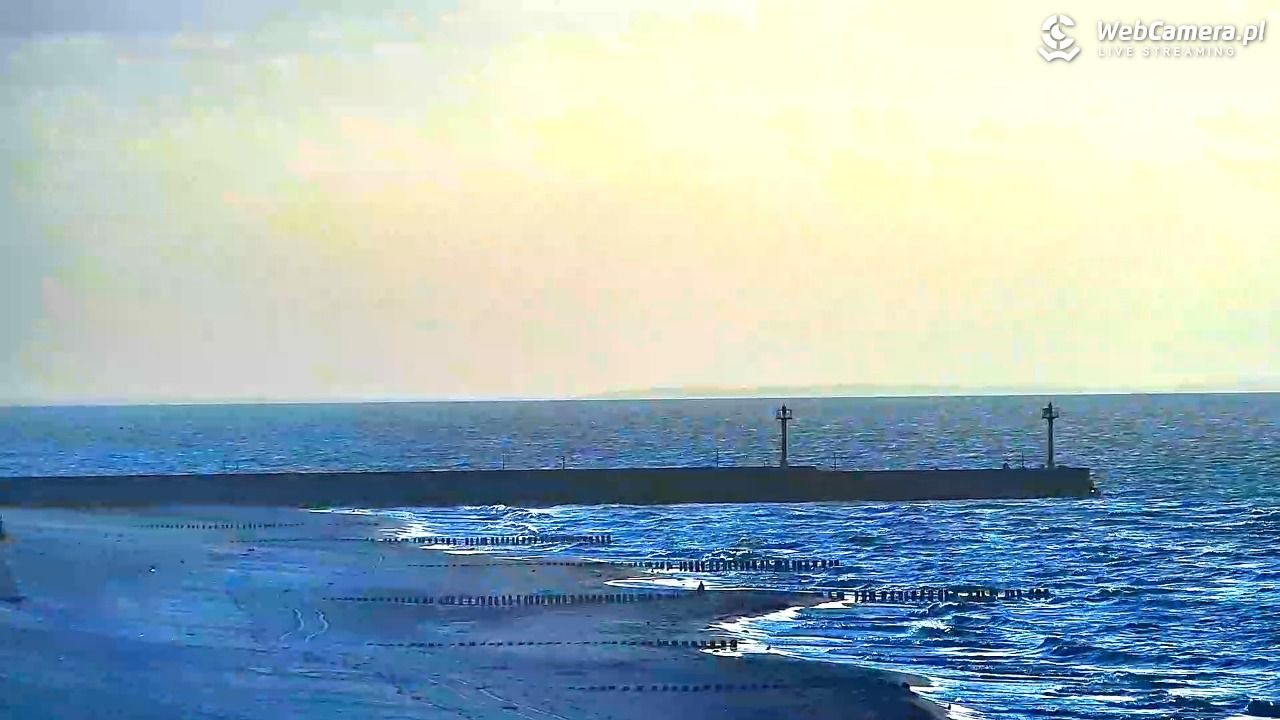 DZIWNÓW  - widok na plażę - 26 marzec 2026, 17:51