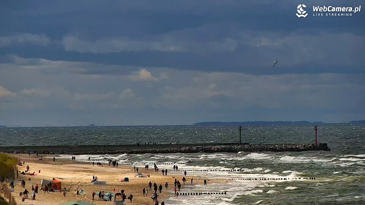 DZIWNÓW  - widok na plażę - 22 sierpień 2026, 13:46