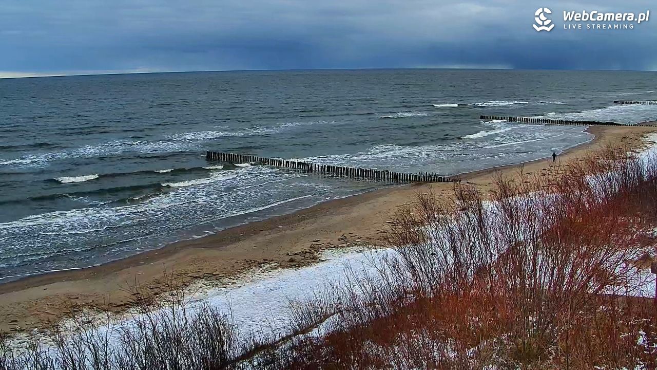 DZIWNÓW  - widok na plażę - 15 luty 2026, 09:34