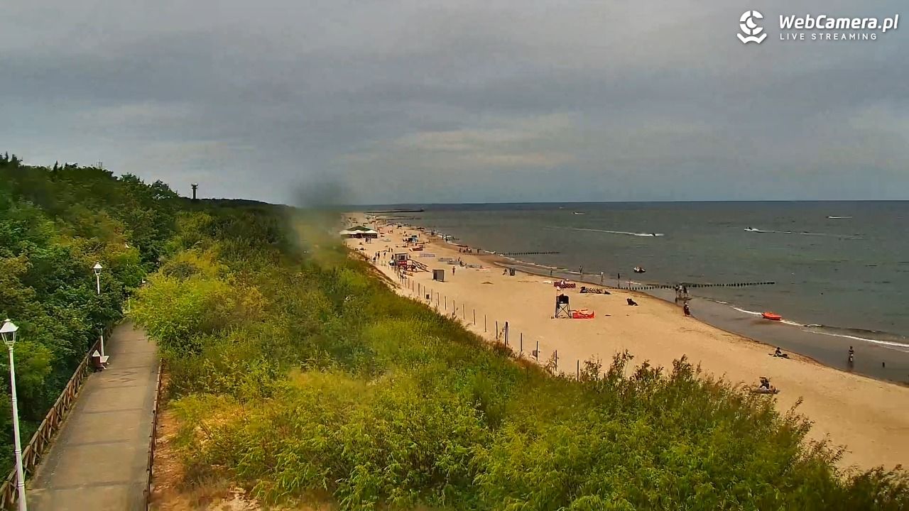 DZIWNÓW  - widok na plażę - 05 lipiec 2025, 14:17