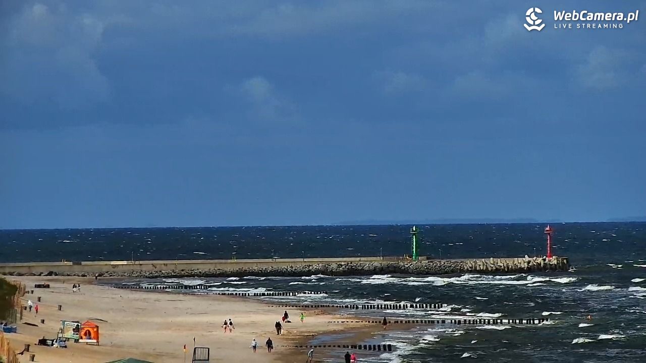 DZIWNÓW  - widok na plażę - 07 sierpień 2026, 10:05