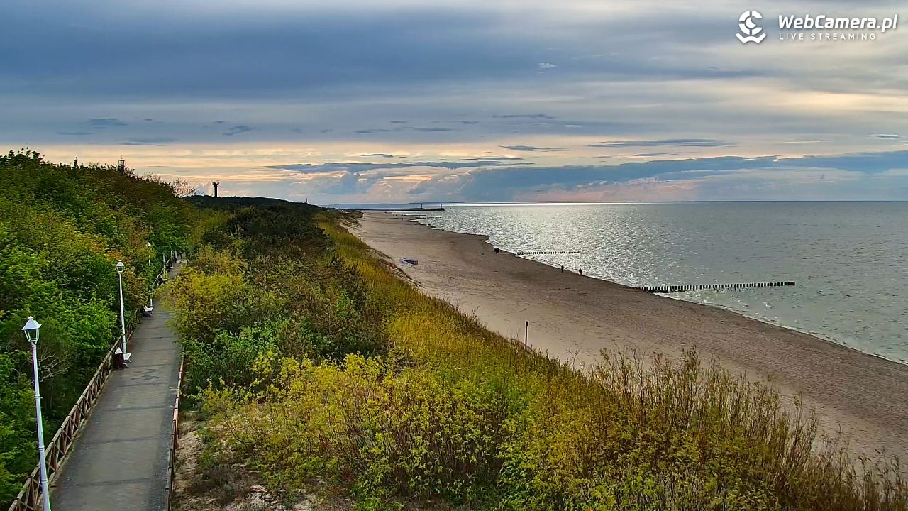 DZIWNÓW  - widok na plażę - 15 maj 2026, 18:01