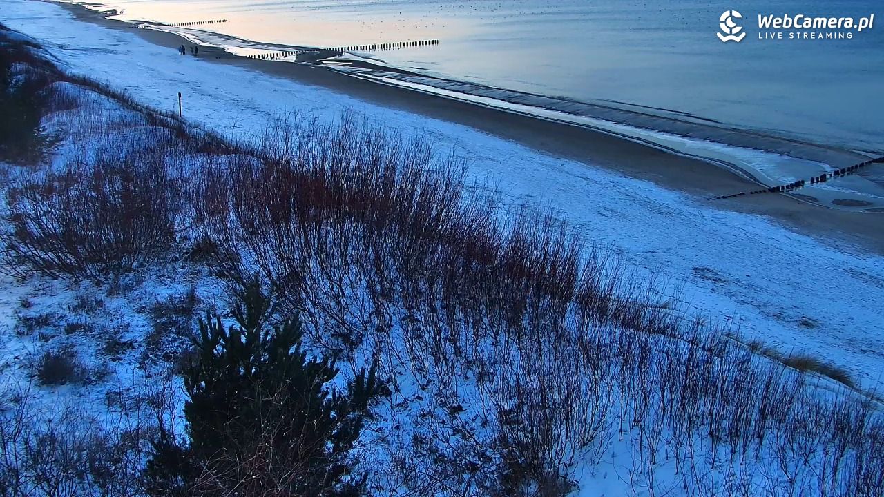 DZIWNÓW  - widok na plażę - 07 styczeń 2026, 16:24
