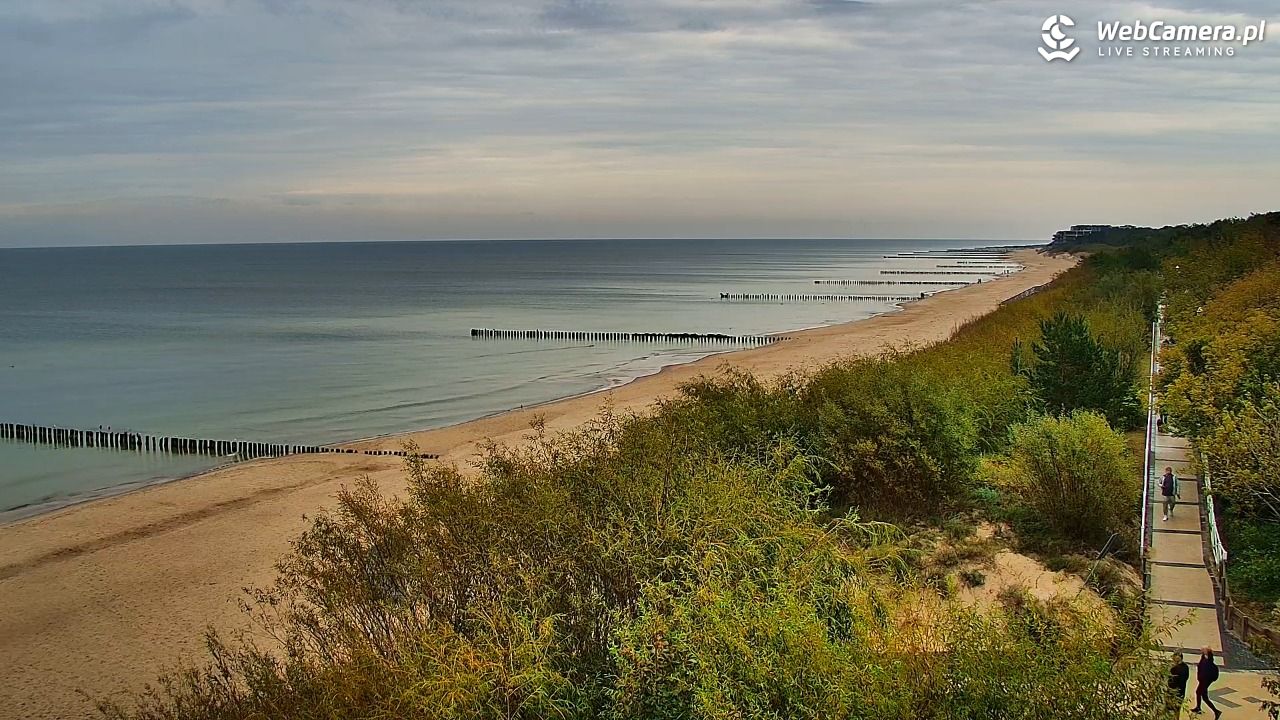 DZIWNÓW  - widok na plażę - 14 wresień 2025, 11:39