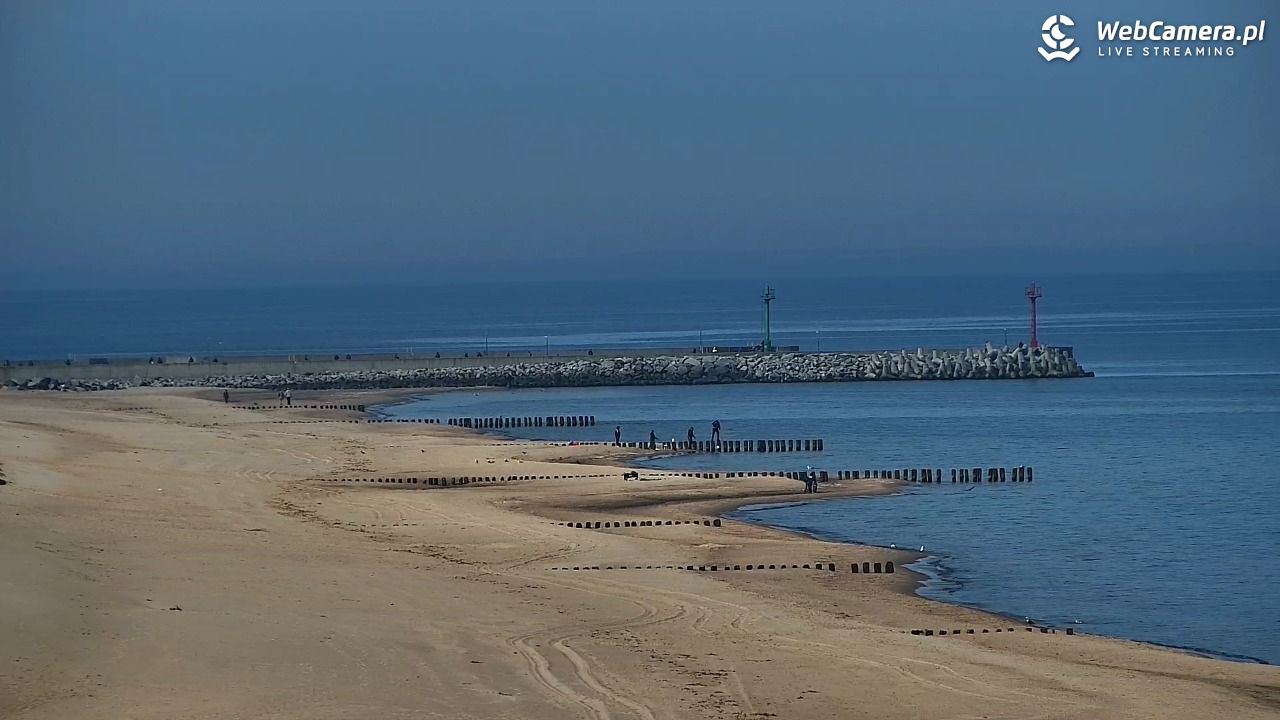 DZIWNÓW  - widok na plażę - 18 kwiecień 2026, 10:15