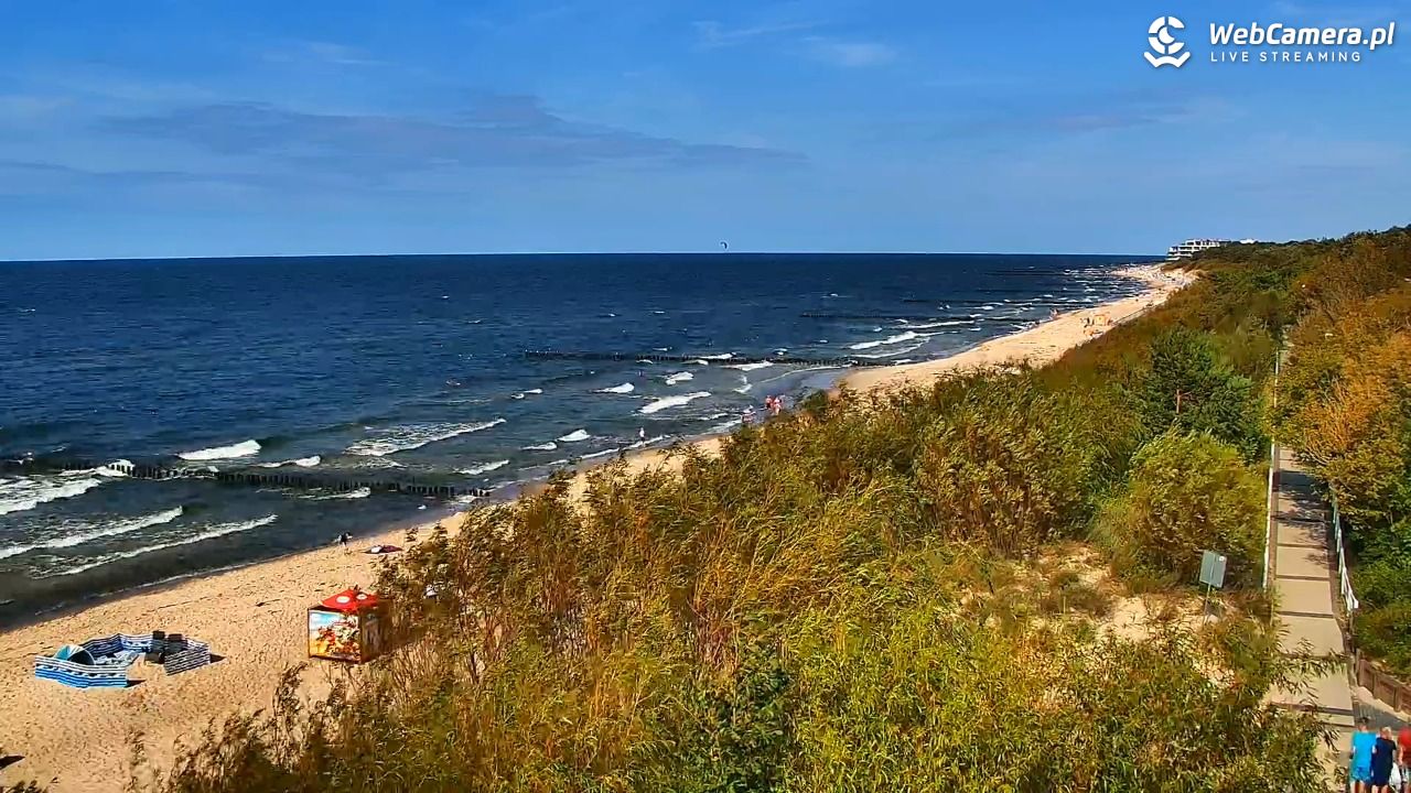 DZIWNÓW  - widok na plażę - 24 lipiec 2026, 16:39