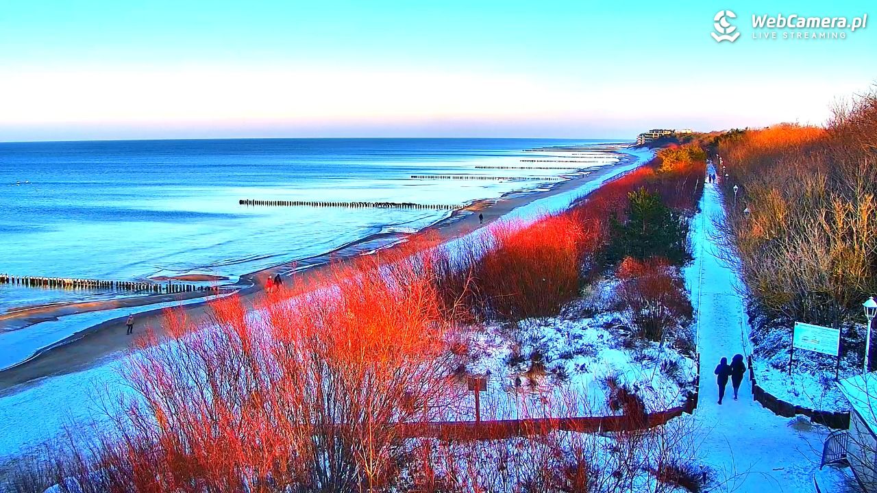 DZIWNÓW  - widok na plażę - 07 styczeń 2026, 13:55