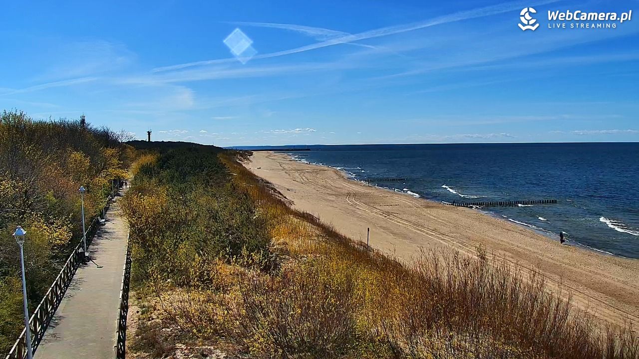 DZIWNÓW  - widok na plażę - 29 kwiecień 2026, 15:39