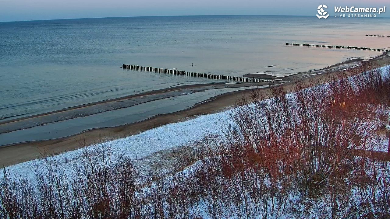 DZIWNÓW  - widok na plażę - 07 styczeń 2026, 15:55