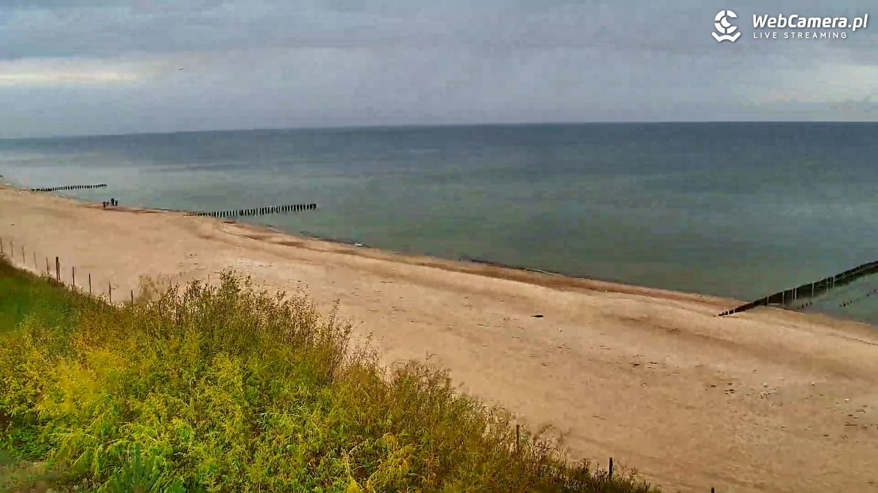DZIWNÓW  - widok na plażę - 14 wresień 2025, 11:38