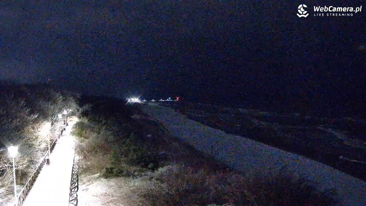 DZIWNÓW  - widok na plażę - 28 styczeń 2026, 20:20
